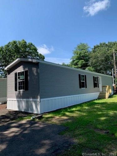 1900 Broad St, Meriden CT  06450-2471 exterior