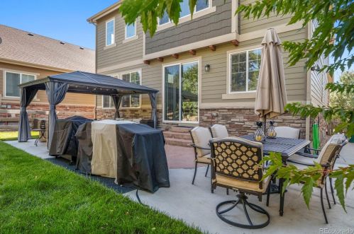 6918 Elk Ct, Aurora CO 80016-4290 exterior