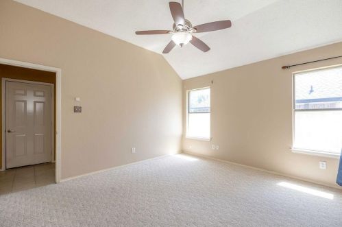 5736 Straightaway Dr, Fort Worth TX  76117-1594 exterior