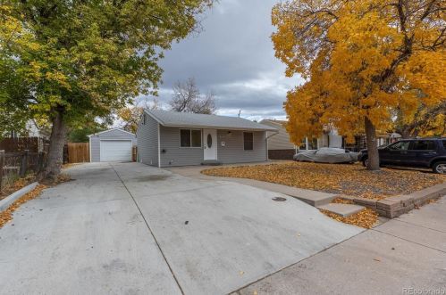 7860 Olive St, Denver, CO 80022-1136