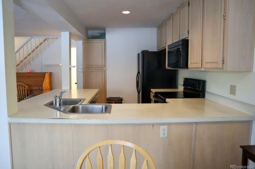 9756 Orangewood Dr, Denver CO  80260-5960 exterior