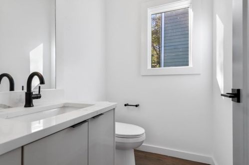 1923 Frd St, Atlanta GA  30318-0027 exterior