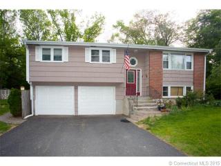 4 Viewside Dr, Ellington, CT 06029-2425