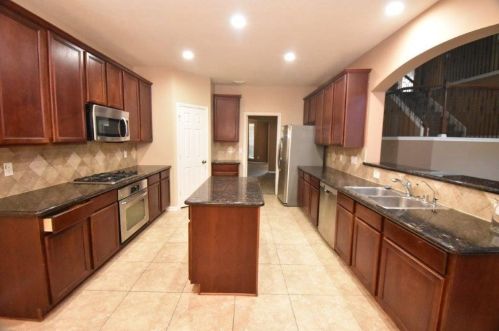 22306 Fieldcrest Ln, Richmond TX  77469-5644 exterior