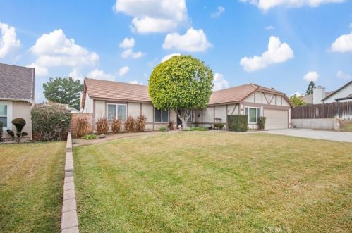 964 Martin St, Rialto, CA 92376-3971