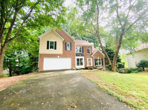 120 Croftwood Ct, Duluth GA  30097-7114 exterior