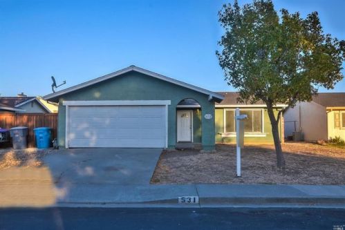 531 Colonial Cir, Vacaville, CA 95687-6714