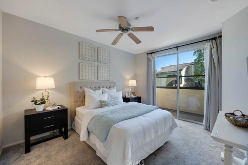 1804 Crescent Oak, Irvine CA  92618-4027 exterior
