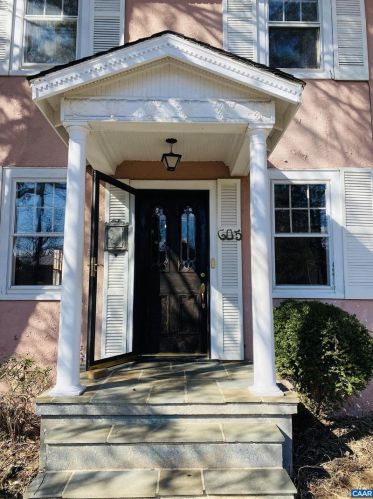 605 Lexington Ave, Charlottesville, VA 22902-4715