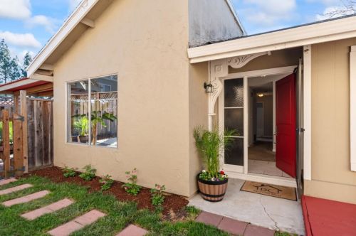 248 Cheris Dr, San Jose, CA 95123-1712