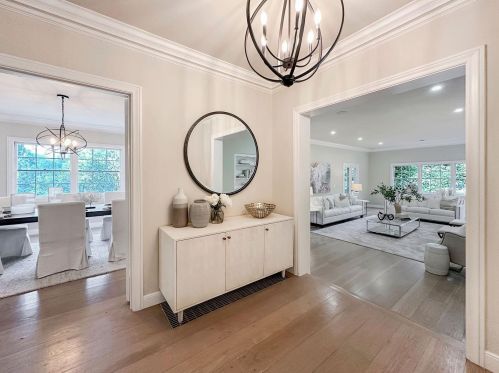1254 San Raymundo Rd, Burlingame, CA 94010-6654