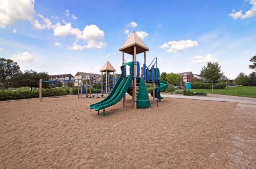 15918 Cobblestone Lake Pkwy, Saint Paul MN  55124-7851 exterior