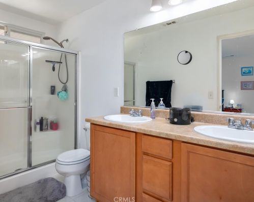 43113 Homestead St, Lancaster CA  93535-4837 exterior