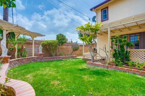 2222 236th Pl, Torrance CA  90501-5949 exterior