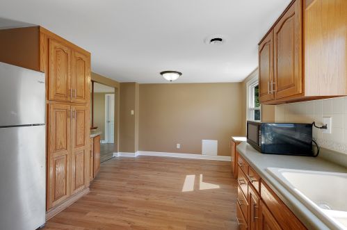 741 Kent Ave, Crete IL  60417-3921 exterior