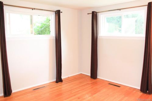 661 Bates Ave, Englewood CO 80113-1663 exterior