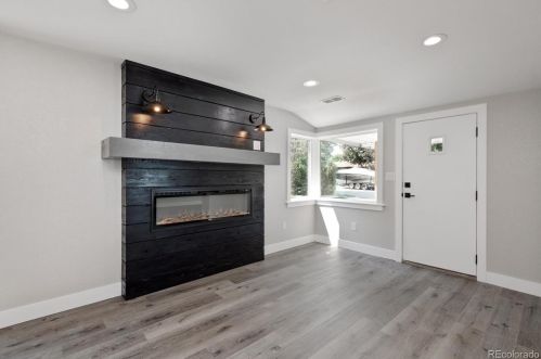 4784 Huron St, Englewood, CO 80110-6439