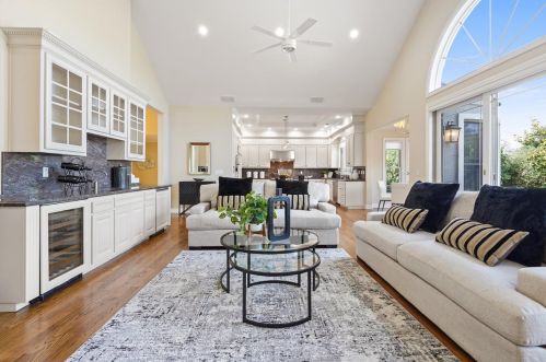 307 Verano Dr, Los Altos CA 94022-2345 exterior