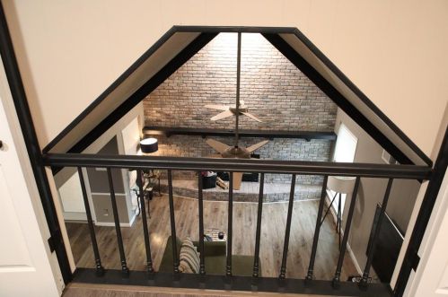 3423 Gladiolus Ln, Dallas TX  75233-3803 exterior