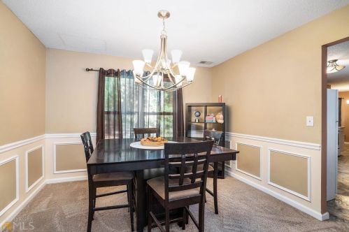 125 Edison Dr, Stockbridge GA  30281-2761 exterior