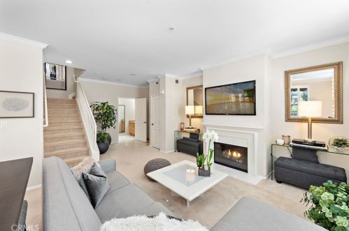 2365 Watermarke Pl, Irvine CA  92612-7695 exterior