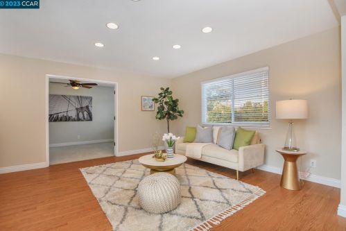 30 Kirkwood Ct, Concord CA  94521-1427 exterior