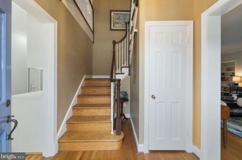 1010 Notley Rd, Silver Spring MD 20905-5838 exterior