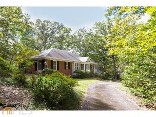 128 Woodbine Cir, Newnan, GA 30263-2618