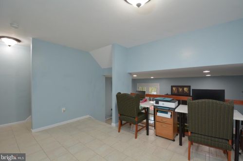 81 Catoctin Ct, Silver Spring MD 20906-2006 exterior