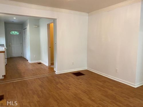 5779 Hillside Ave, Atlanta GA  30340-4325 exterior