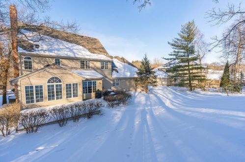 13606 Duluth Dr, Saint Paul MN 55124-8797 exterior