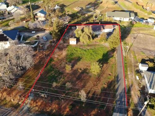 4380 Bartelink Dr, Valley Springs, CA 95252-9539