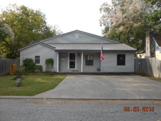 903 5th Ave, Miami, OK 74354-5426