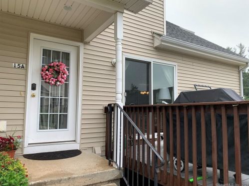 15 Reggie Way, East Windsor, CT 06016-1718