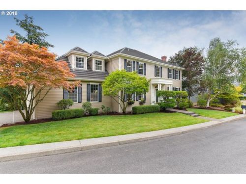 9114 Benson Ct, Portland, OR 97229-8424