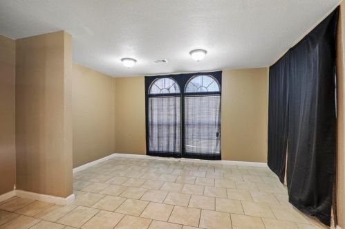 6232 Tenderfoot Trl, Fort Worth TX  76135-9253 exterior