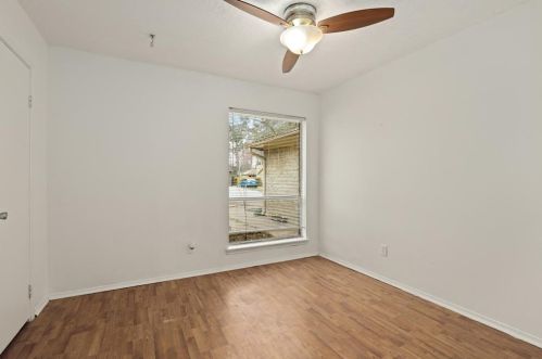 1611 Cantrell, Conroe TX  77301-4008 exterior