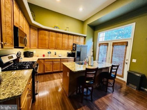 1637 Treetop Vw Ter, Silver Spring MD 20904-4213 exterior