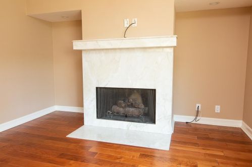 2411 Chevy Chase Dr, Glendale CA  91206-4525 exterior