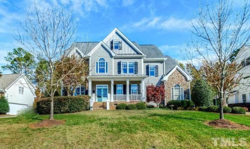 216 Middle Creek Park Ave, Apex, NC 27539-4192