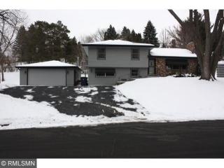9133 Toledo Rd, Minneapolis MN  55437-1850 exterior