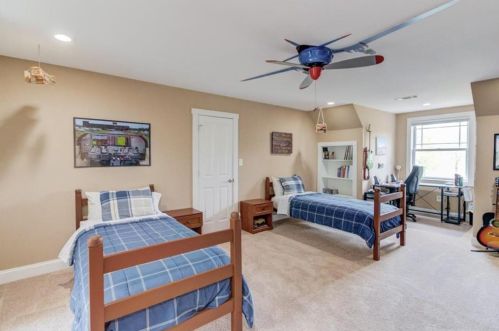 1126 Shoreline Dr, Jefferson GA  30549-2142 exterior