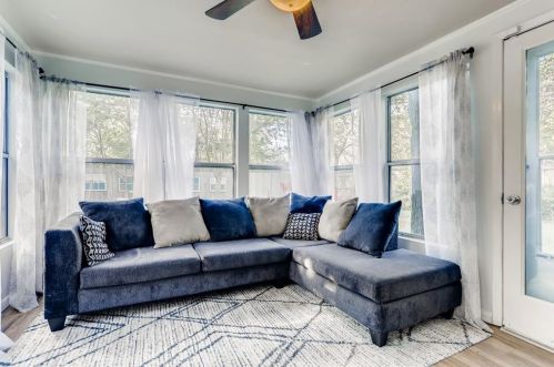 6462 Camp Bowie Blvd, Fort Worth TX  76116-4337 exterior