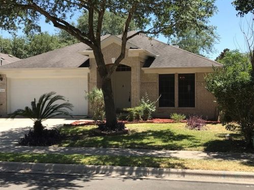 10309 Broomflower Dr, Austin TX  78739-1448 exterior