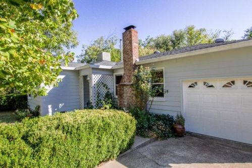 1617 Benton Dr, Redding, CA 96003-3113