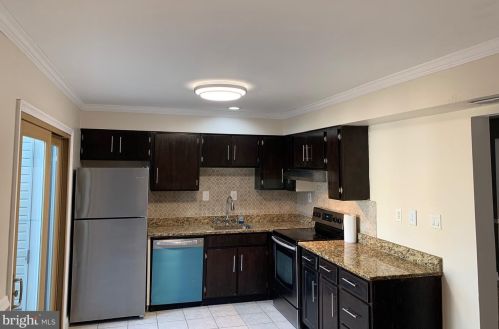 13 Milstone Ct, Erial, NJ 08081-2024