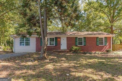 135 Highland Blvd, Stockbridge GA  30281-4651 exterior