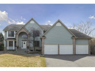 2045 Majestic Way, Chanhassen, MN 55317-9356
