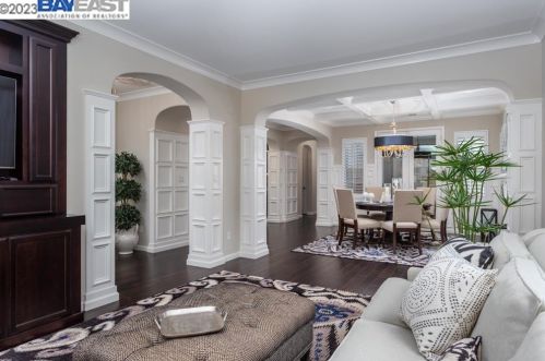 3035 Sweetviolet Dr, San Ramon, CA 94582-5003
