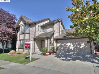 366 King Ave, Fremont, CA 94536-1515